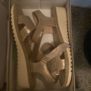 Cute sandals extra comfy